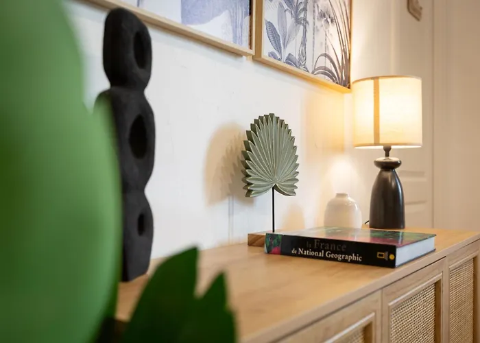 Tropical Escape Near Center Fiber Netflix Апартаменты *