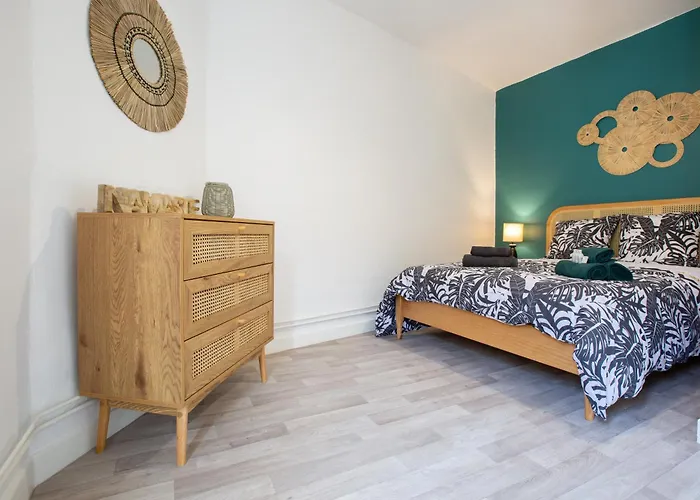 Апартаменты Tropical Escape Near Center Fiber Netflix